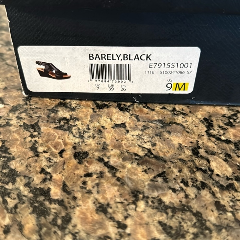 Dr Scholls Barely black peep toe wedge candles NIB 9M - Picture 9 of 9